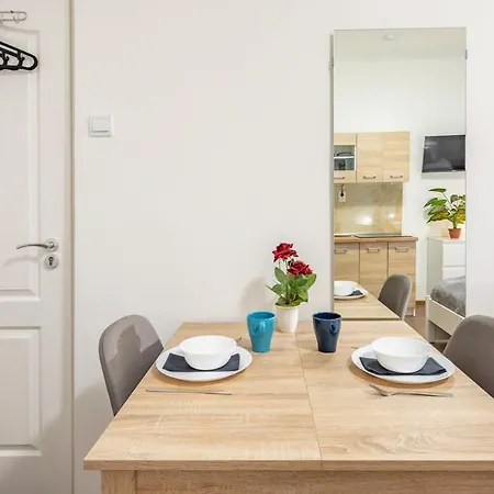 - New - Quiet&comfy Apartamento Budapest