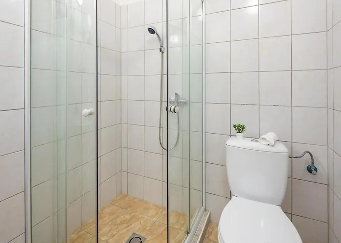 - New - Quiet And Comfy Apartament