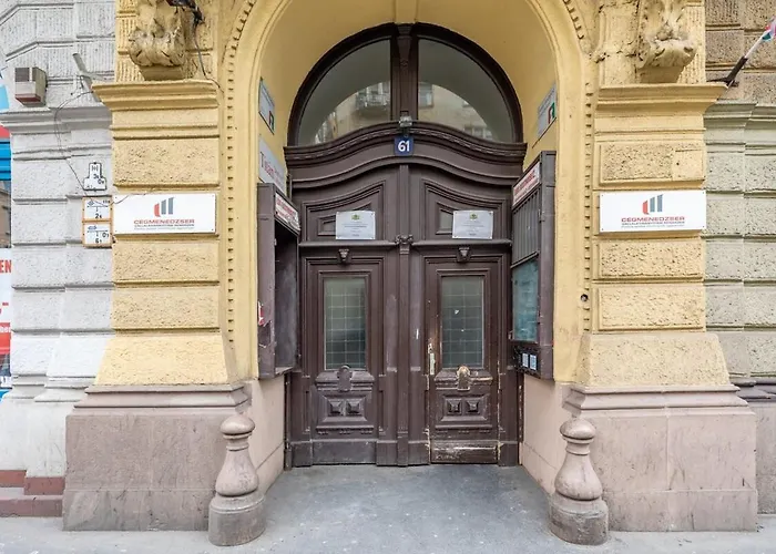 - New - Quiet And Comfy Lejlighed Budapest